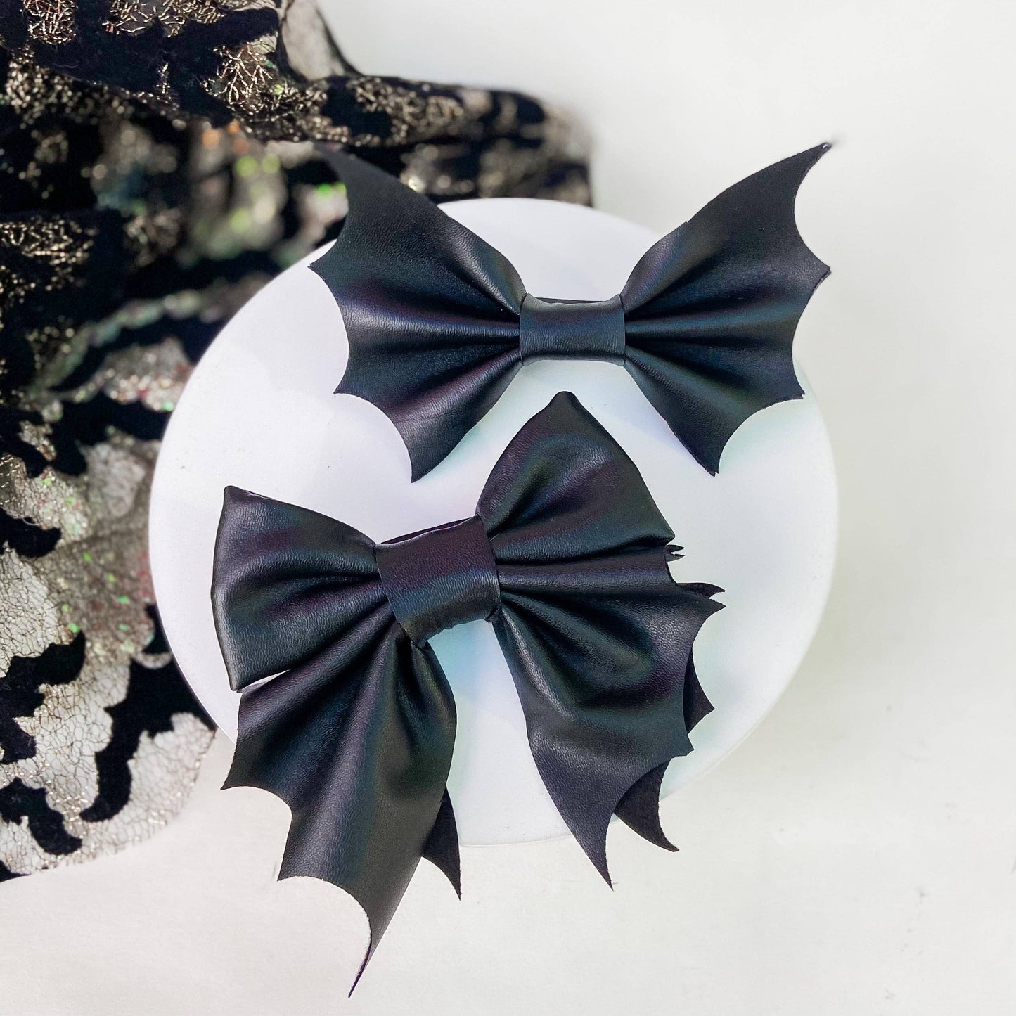 Bat bow halloween dog bow tie handmade pet accessory: Collar attachment