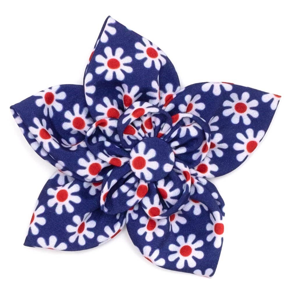Daisies Flower: Navy